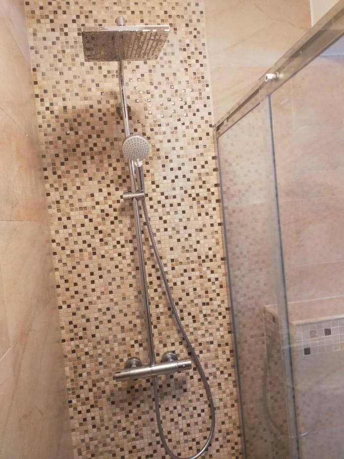 Апартаменты Hunyadi Luxury Dna Stanca 1 Сибиу Экстерьер фото